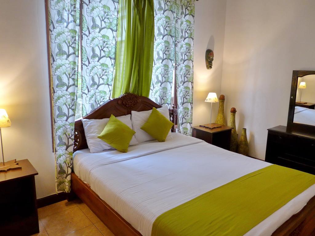 Villa Stella Garden Senggigi Extérieur photo