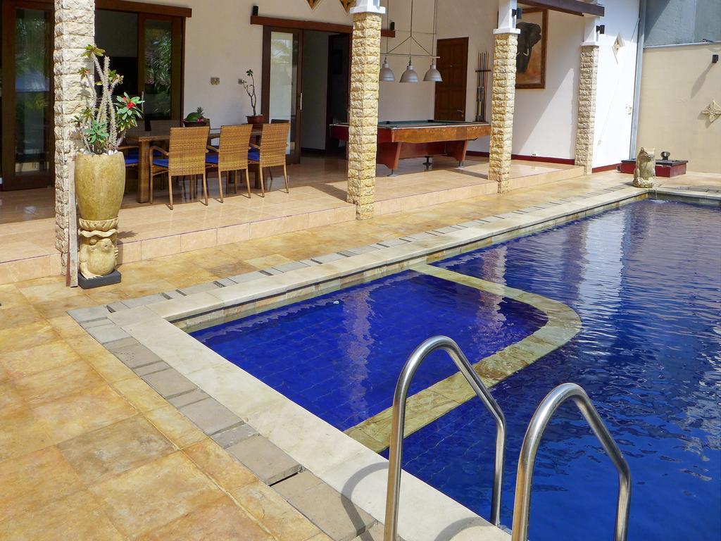 Villa Stella Garden Senggigi Extérieur photo