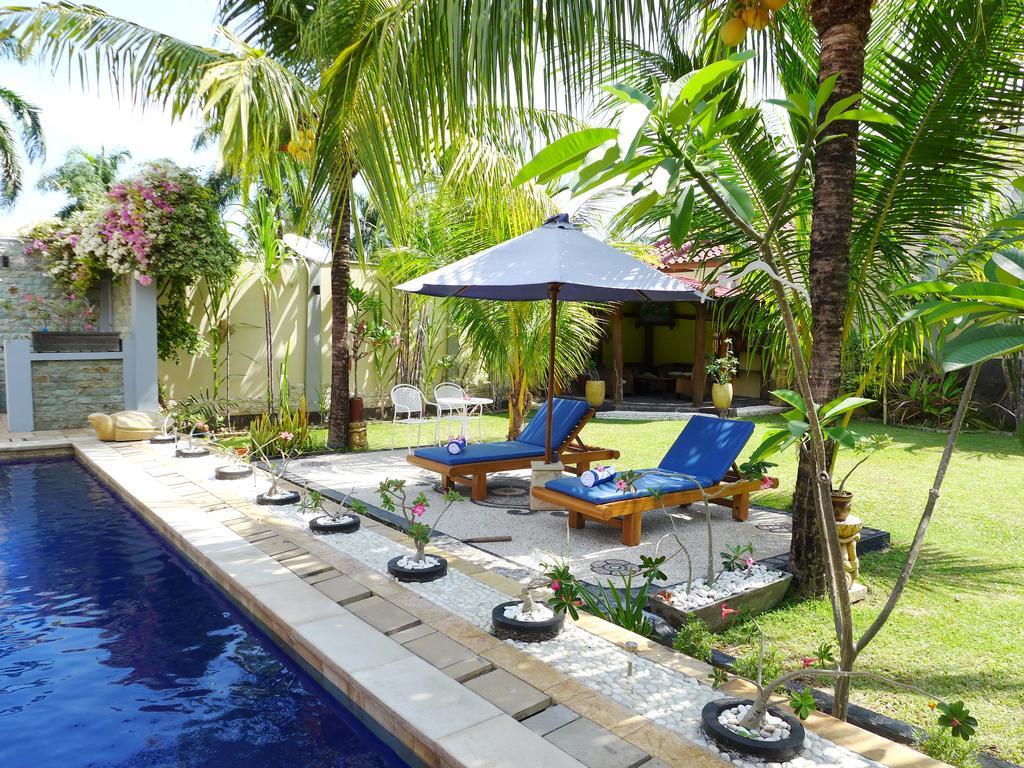 Villa Stella Garden Senggigi Extérieur photo